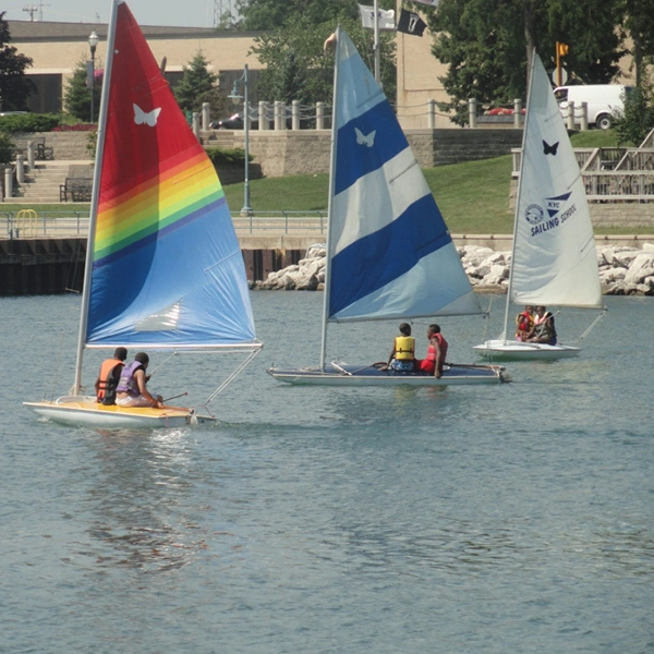Join OFFSITE in partnering with the Kenosha Sailing Club